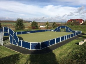 Bolzplatz Adam Hall Straße