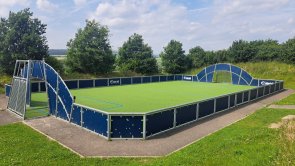 Bolzplatz Adam Hall Straße