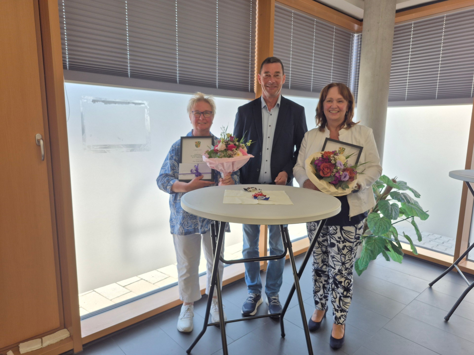 Gratulation 40 Jahre Öffentlicher Dienst Gratulation 40 Jahre Öffentlicher Dienst