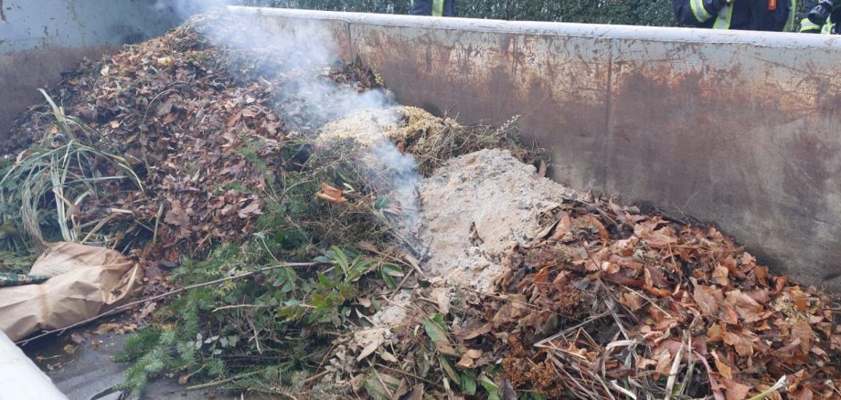 Wichtiger Hinweis zur Entsorgung von Asche