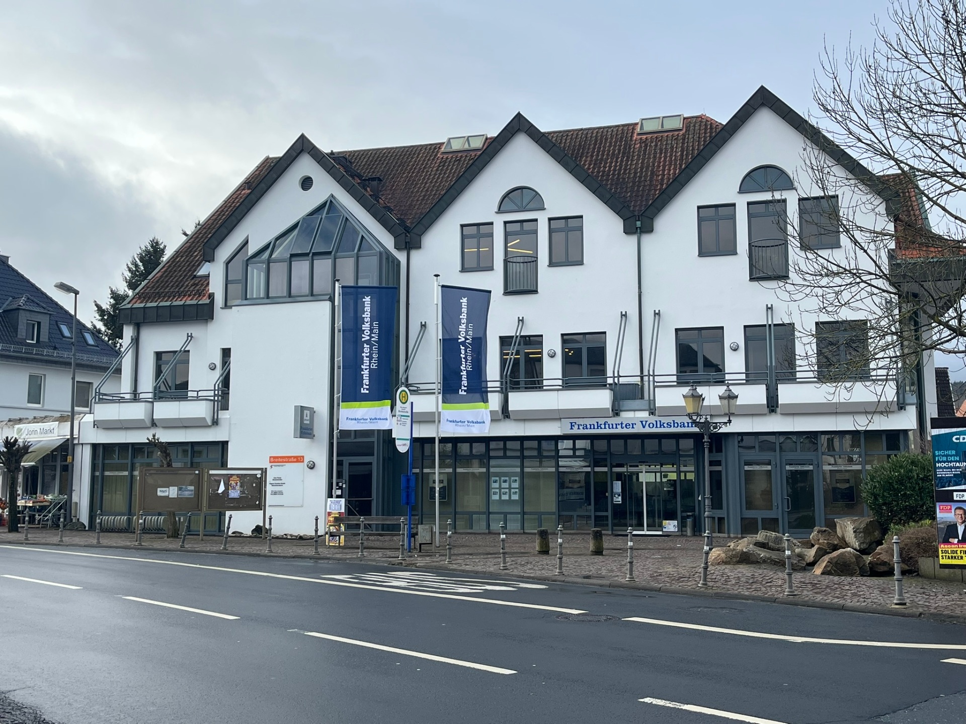 Barrierefreier Ausbau der Bushaltestellen in der Breitestraße Barrierefreier Ausbau der Bushaltestellen in der Breitestraße