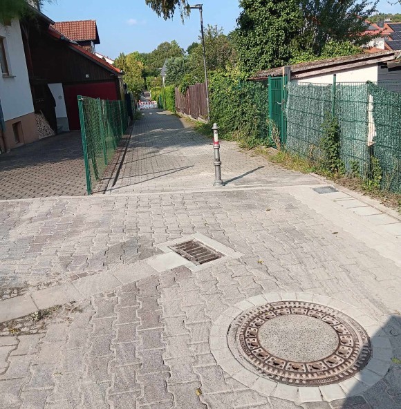 Tannenweg/Rotkehlchenweg Tannenweg/Rotkehlchenweg