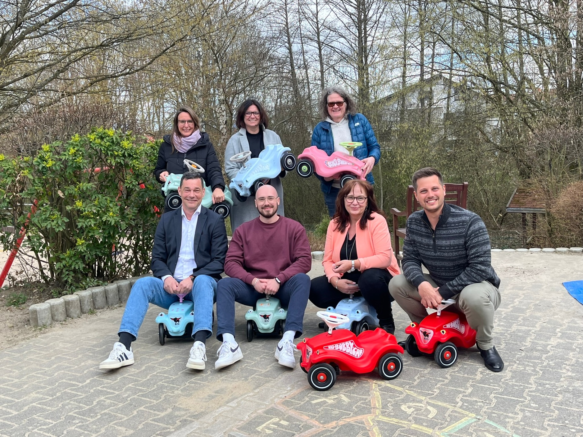Gudeco spendet 10 Bobby Cars an städtische Kitas in Neu-Anspach Gudeco spendet 10 Bobby Cars an städtische Kitas in Neu-Anspach