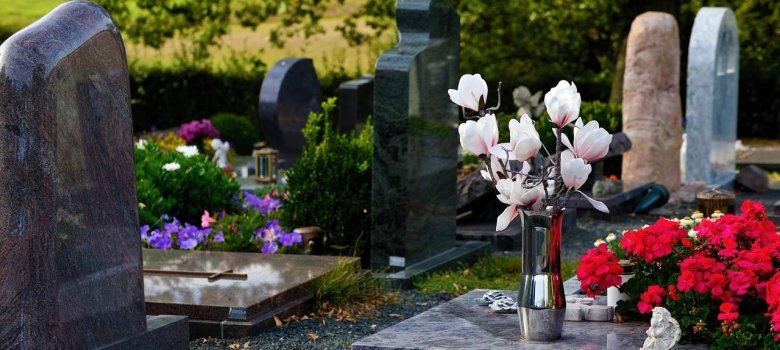 Friedhof 3