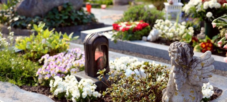 Friedhof 6